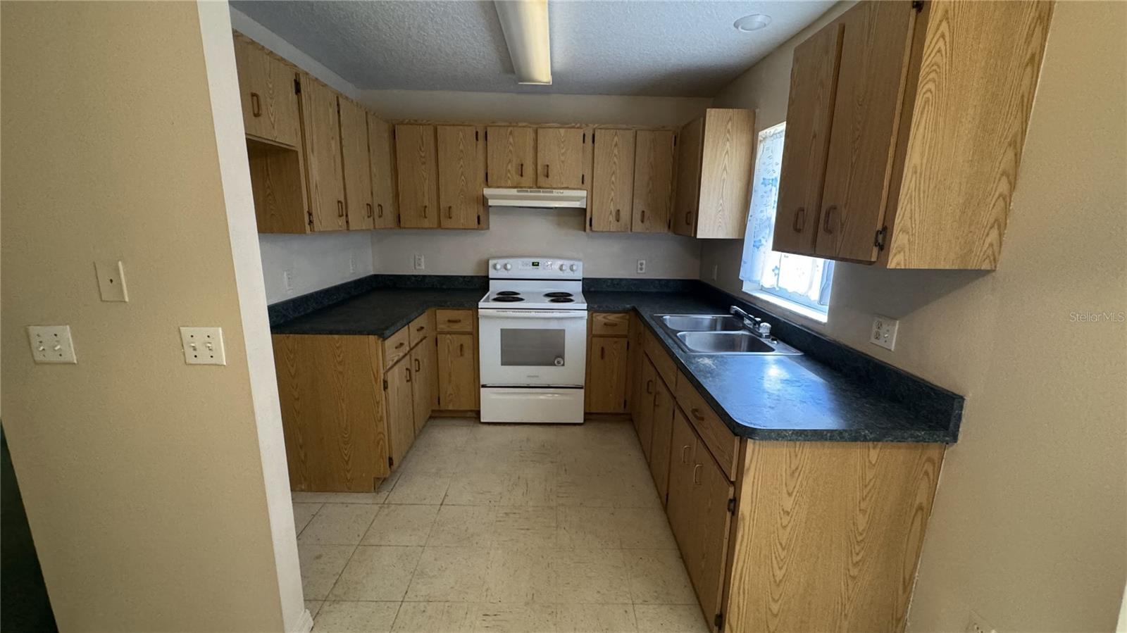 497 BERESFORD, DELAND, FL, 32720