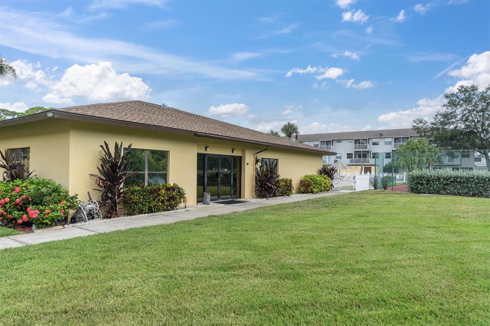5817 PARK ST N #402, ST PETERSBURG, FL, 33709