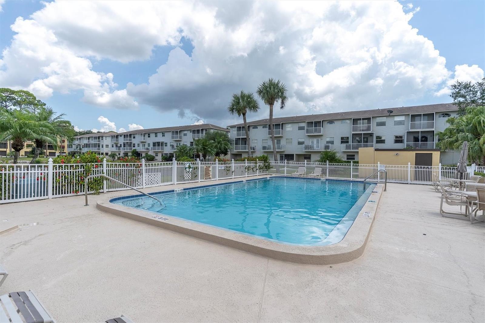 5817 PARK ST N #402, ST PETERSBURG, FL, 33709