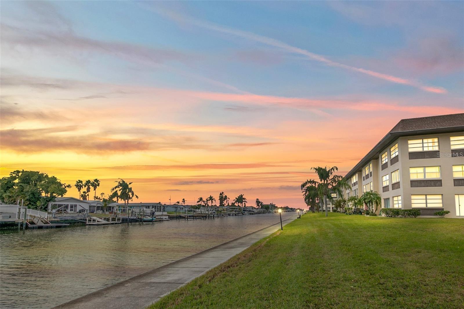 4518 GARNET DR #202, NEW PORT RICHEY, FL, 34652