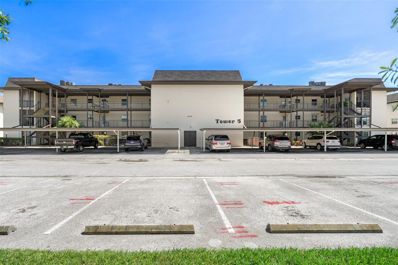 4518 GARNET DR #202, NEW PORT RICHEY, FL, 34652