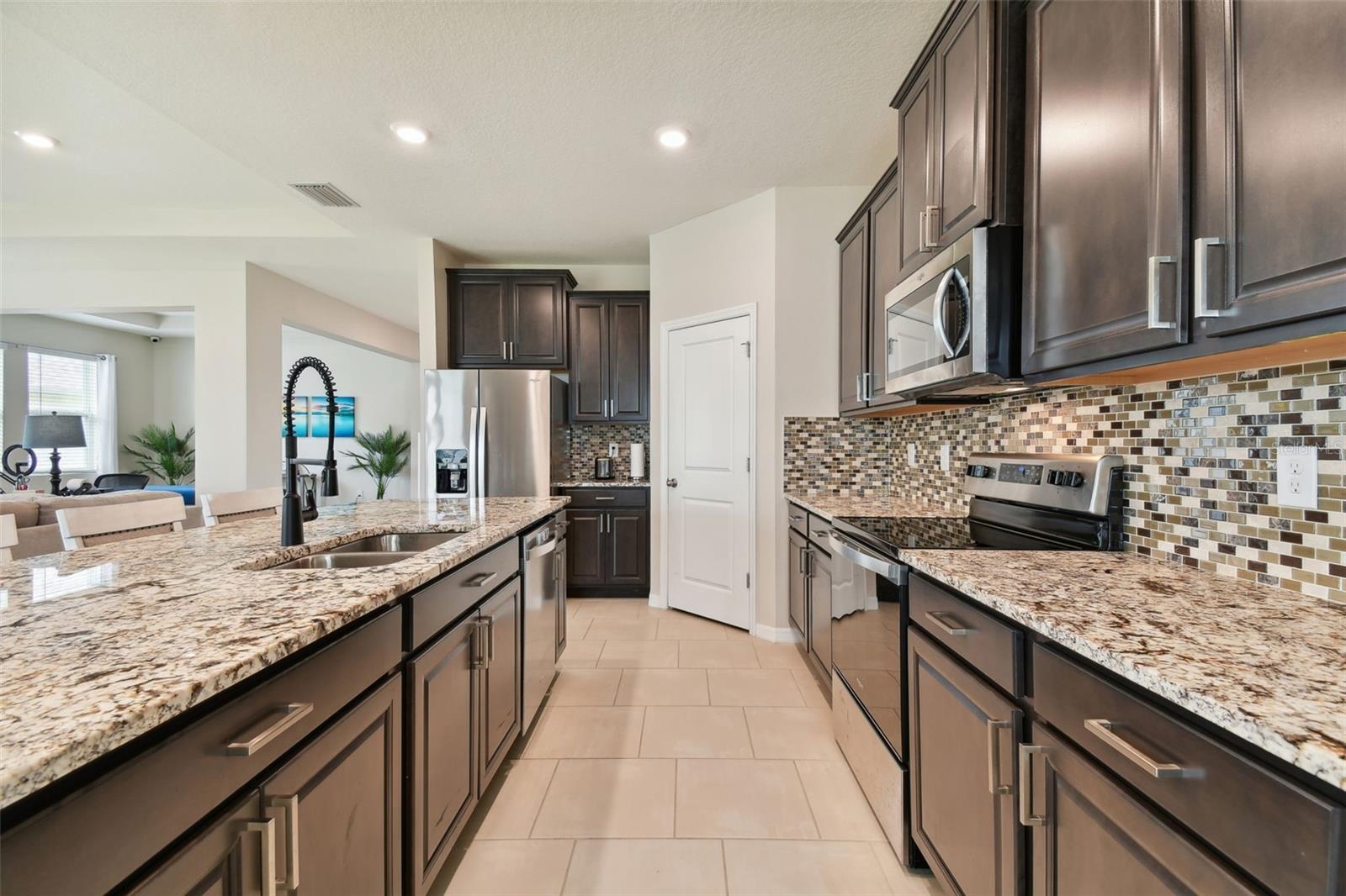 10403 LAXER CAY LOOP, SAN ANTONIO, FL, 33576