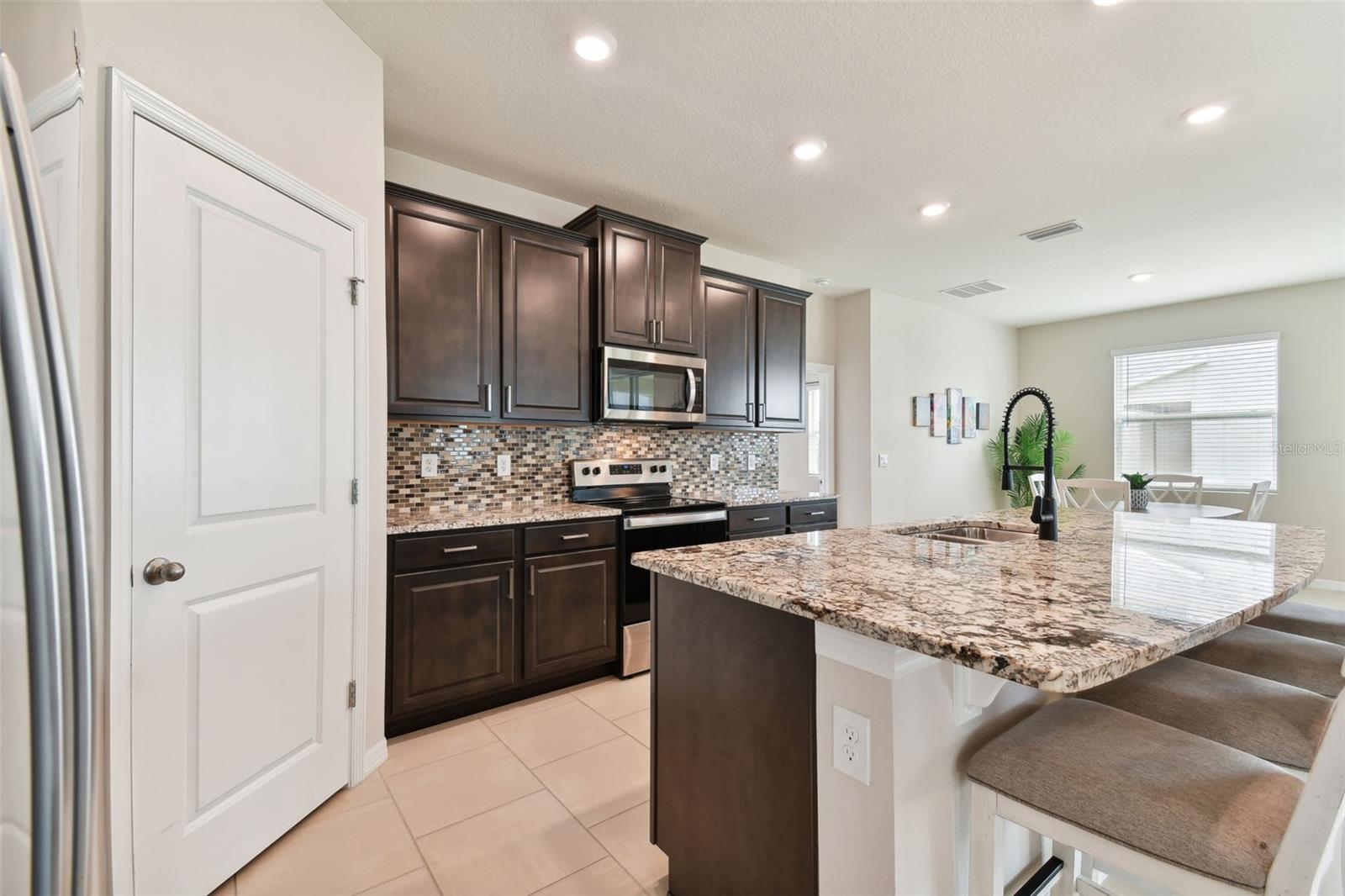 10403 LAXER CAY LOOP, SAN ANTONIO, FL, 33576