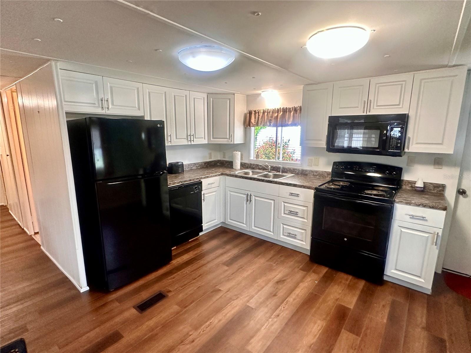2129 PALAZZA DR, SARASOTA, FL, 34238