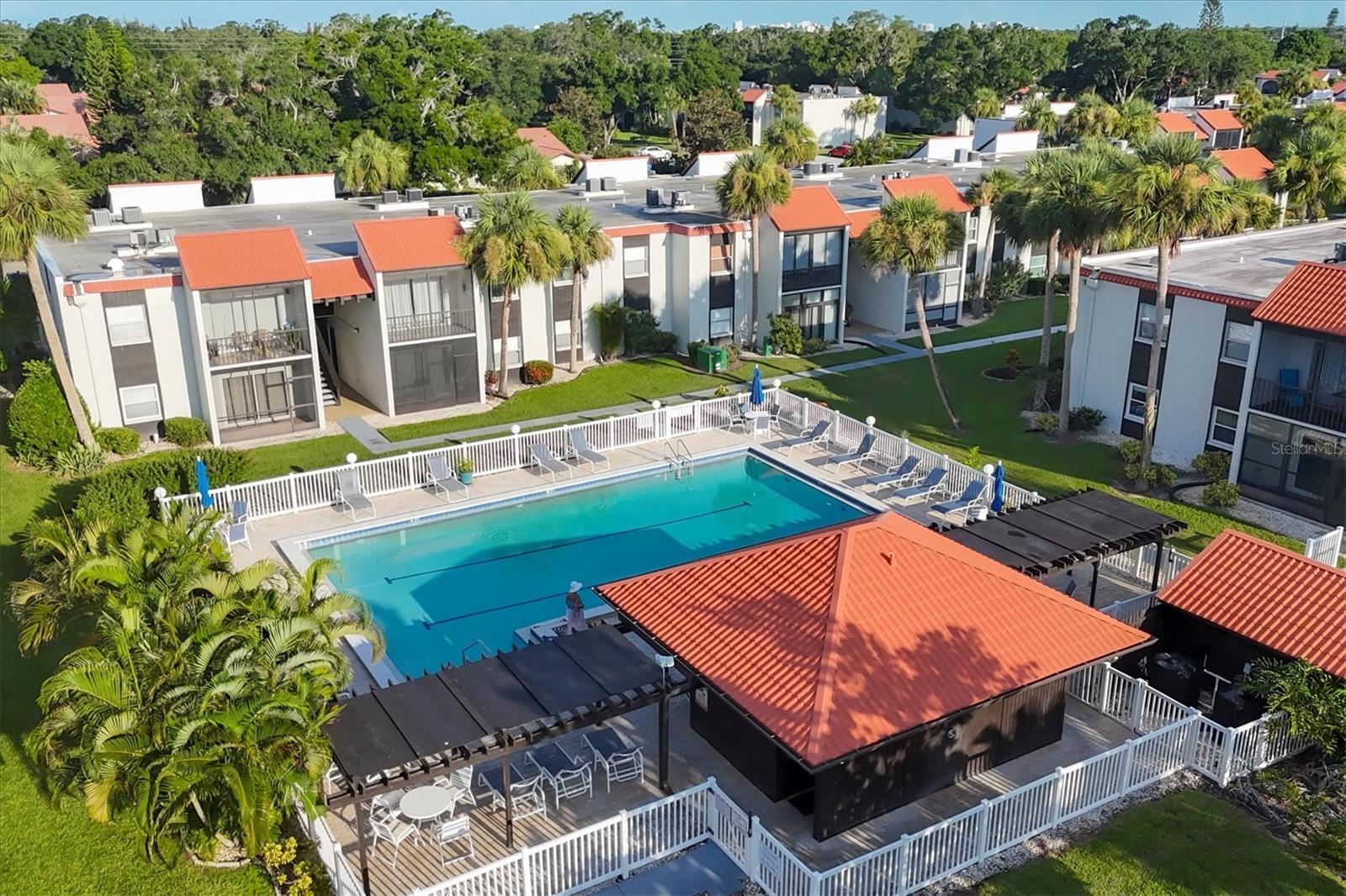 3245 BENEVA RD #104, SARASOTA, FL, 34232