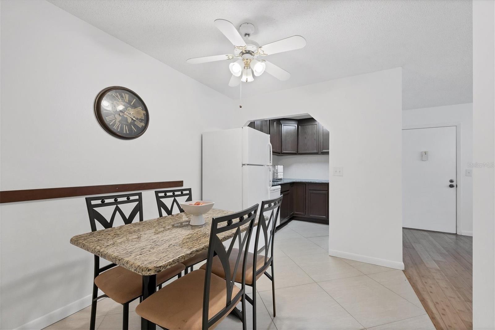 3245 BENEVA RD #104, SARASOTA, FL, 34232