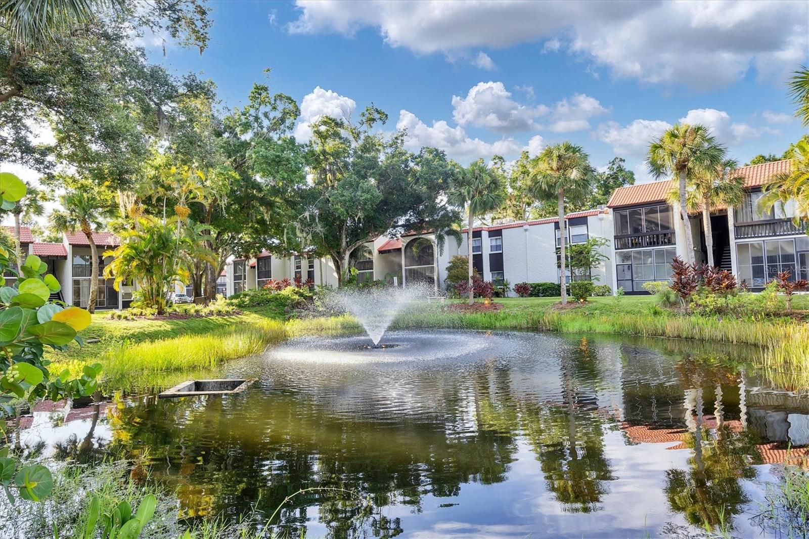 3245 BENEVA RD #104, SARASOTA, FL, 34232
