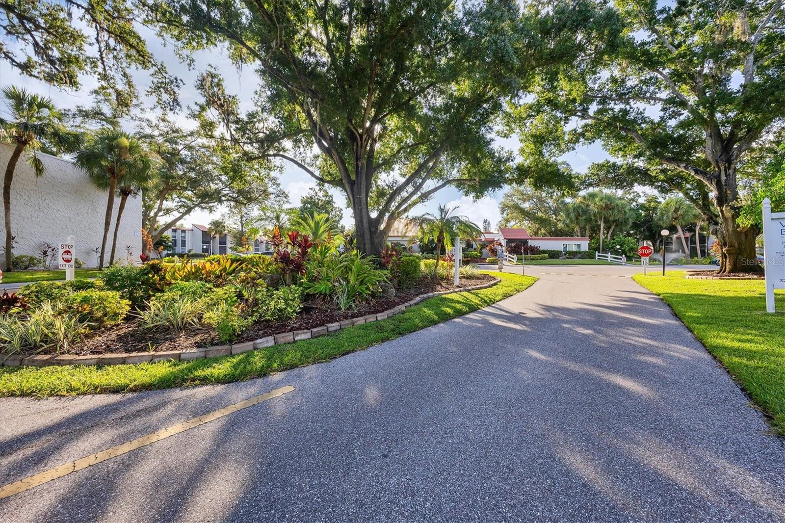 3245 BENEVA RD #104, SARASOTA, FL, 34232