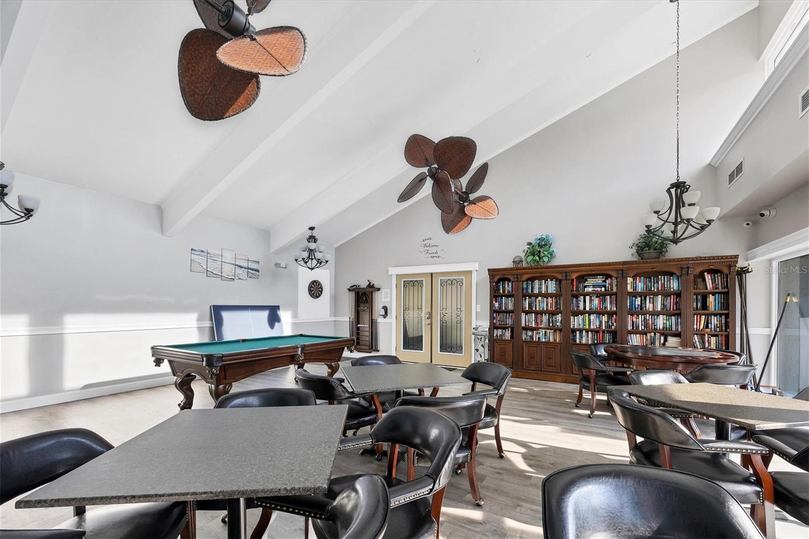 3245 BENEVA RD #104, SARASOTA, FL, 34232