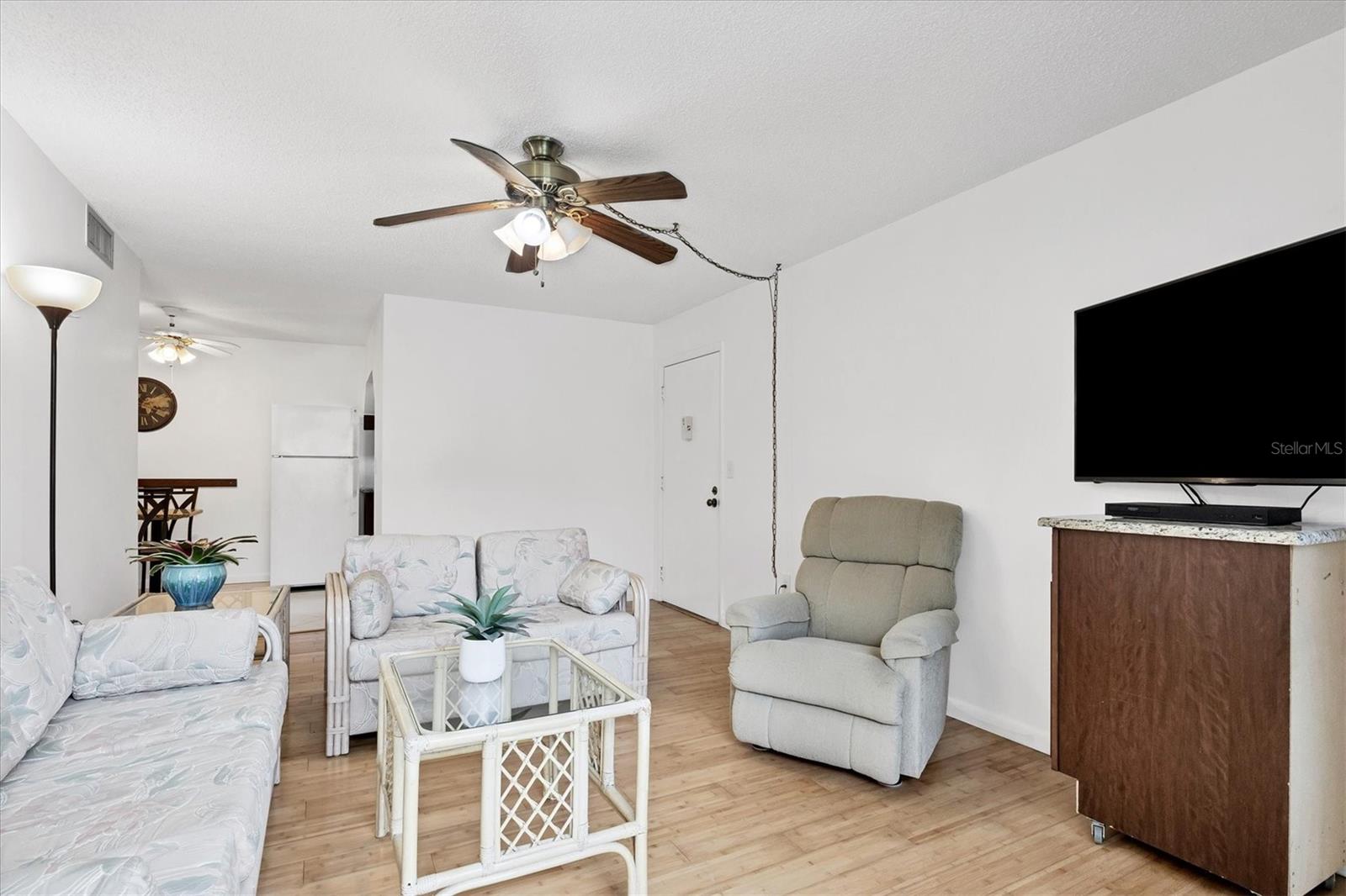 3245 BENEVA RD #104, SARASOTA, FL, 34232