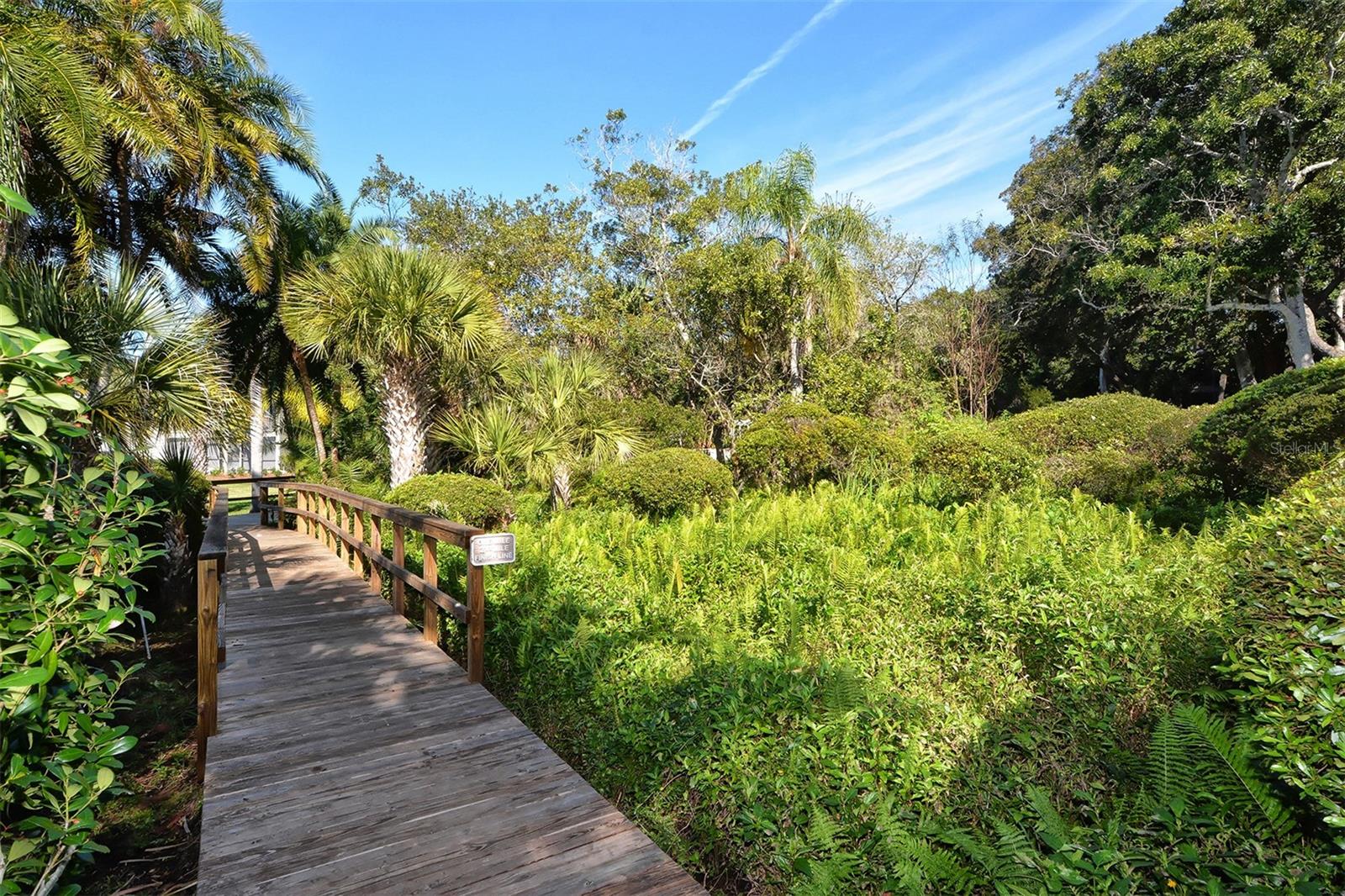 1608 BAYHOUSE POINT DR #GL304, SARASOTA, FL, 34231