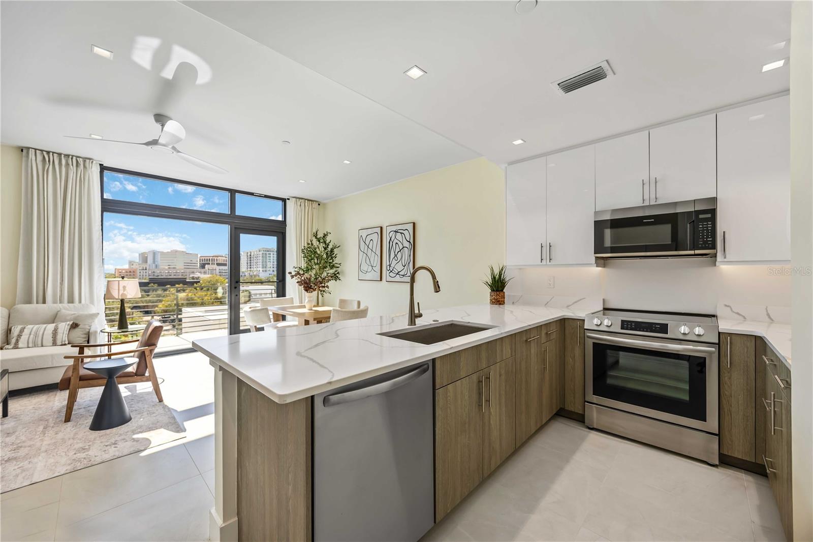 1558 4TH ST #402, SARASOTA, FL, 34236