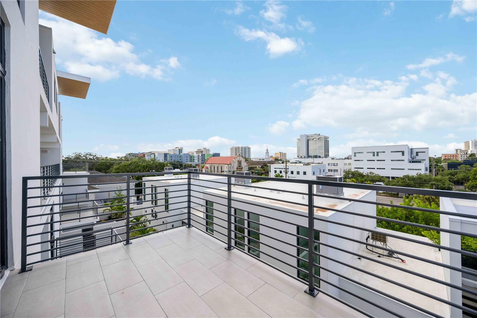 1558 4TH ST #402, SARASOTA, FL, 34236
