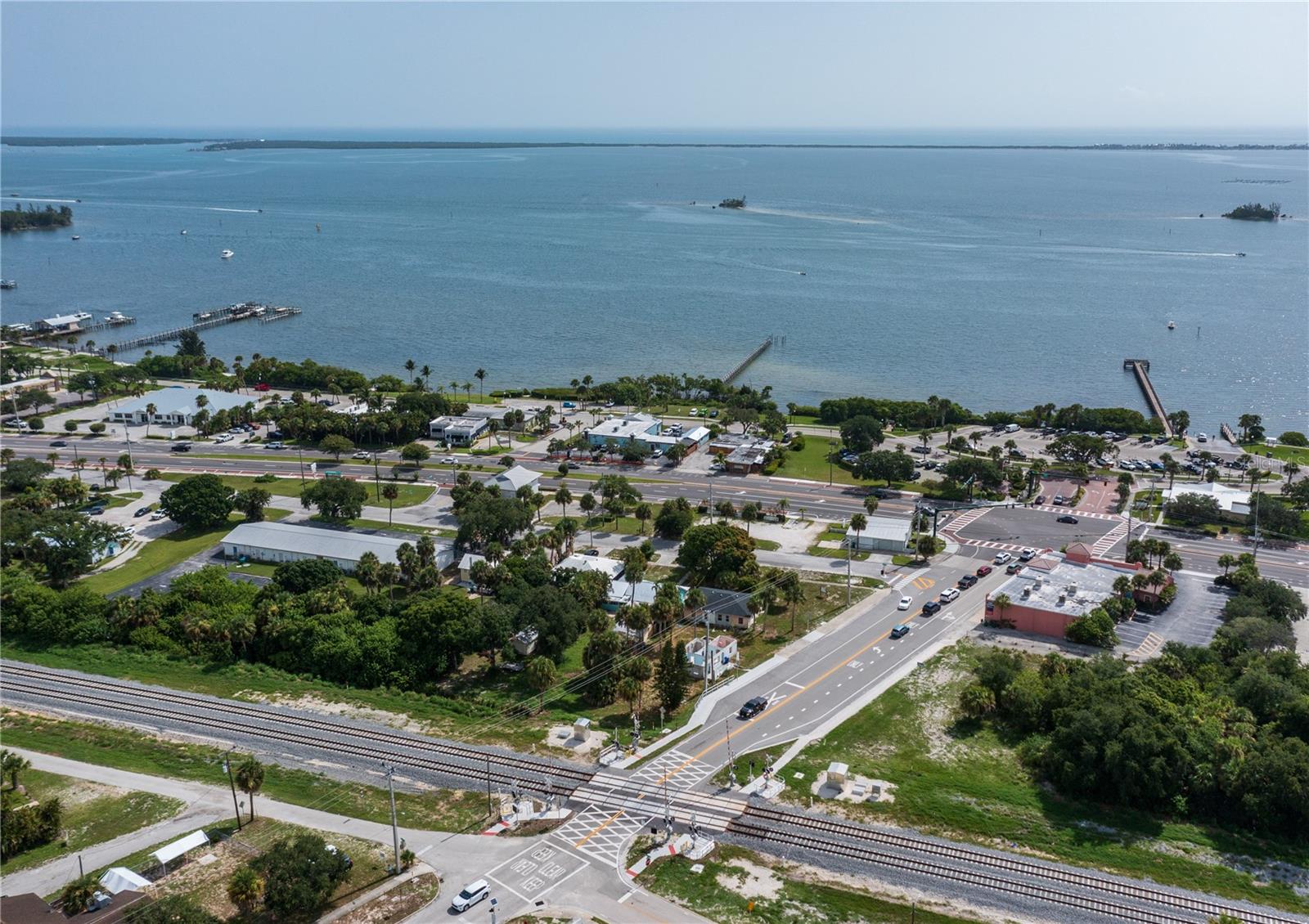 919 MAIN ST, SEBASTIAN, FL, 32958