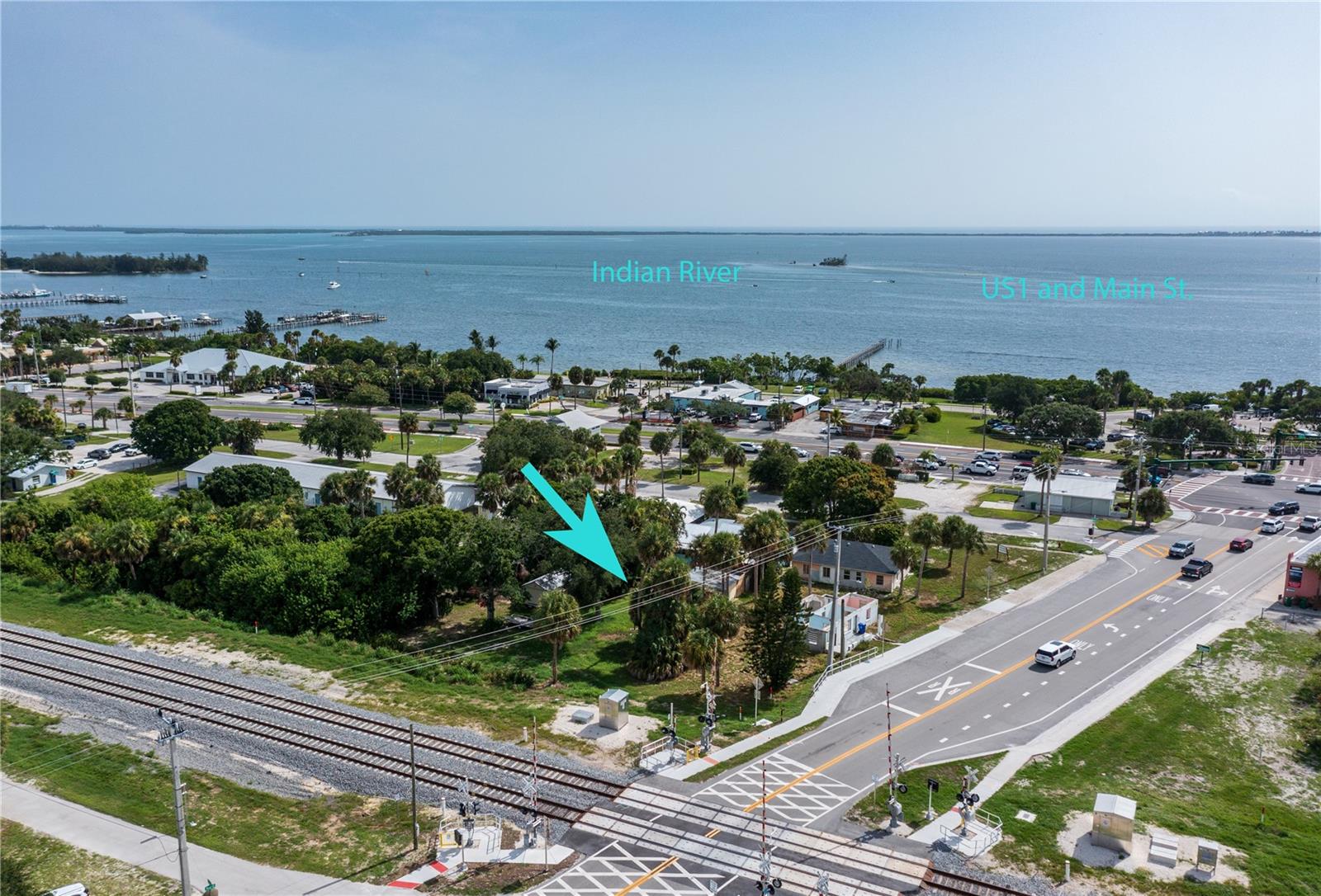919 MAIN ST, SEBASTIAN, FL, 32958