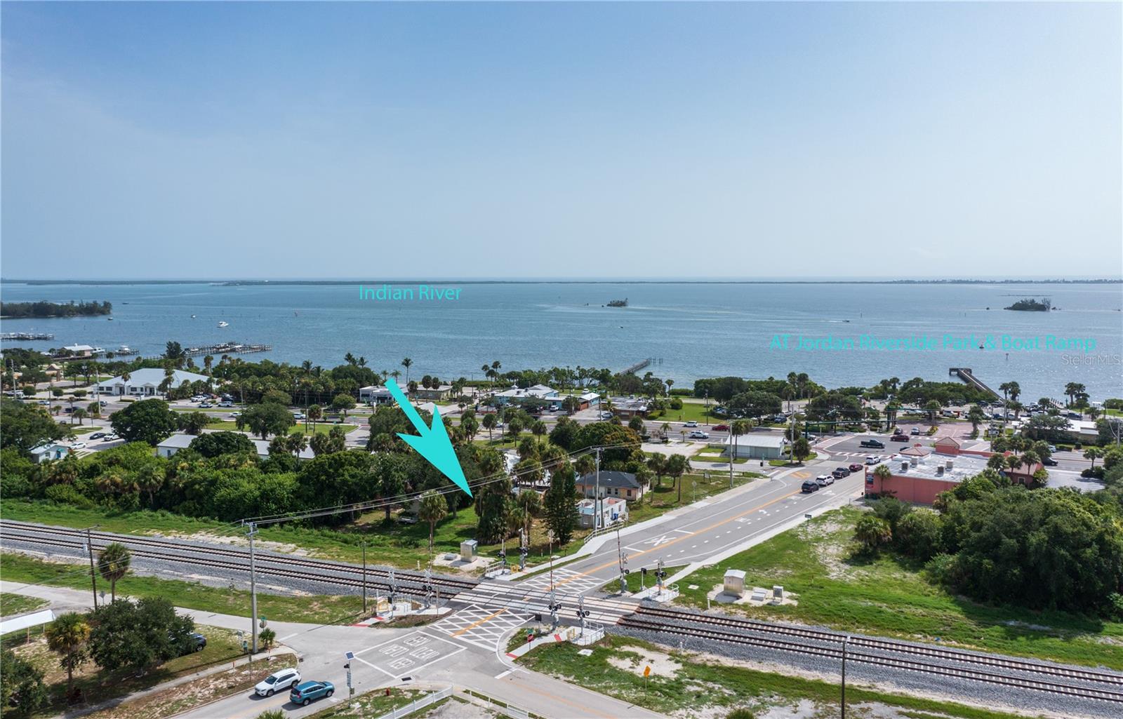 919 MAIN ST, SEBASTIAN, FL, 32958