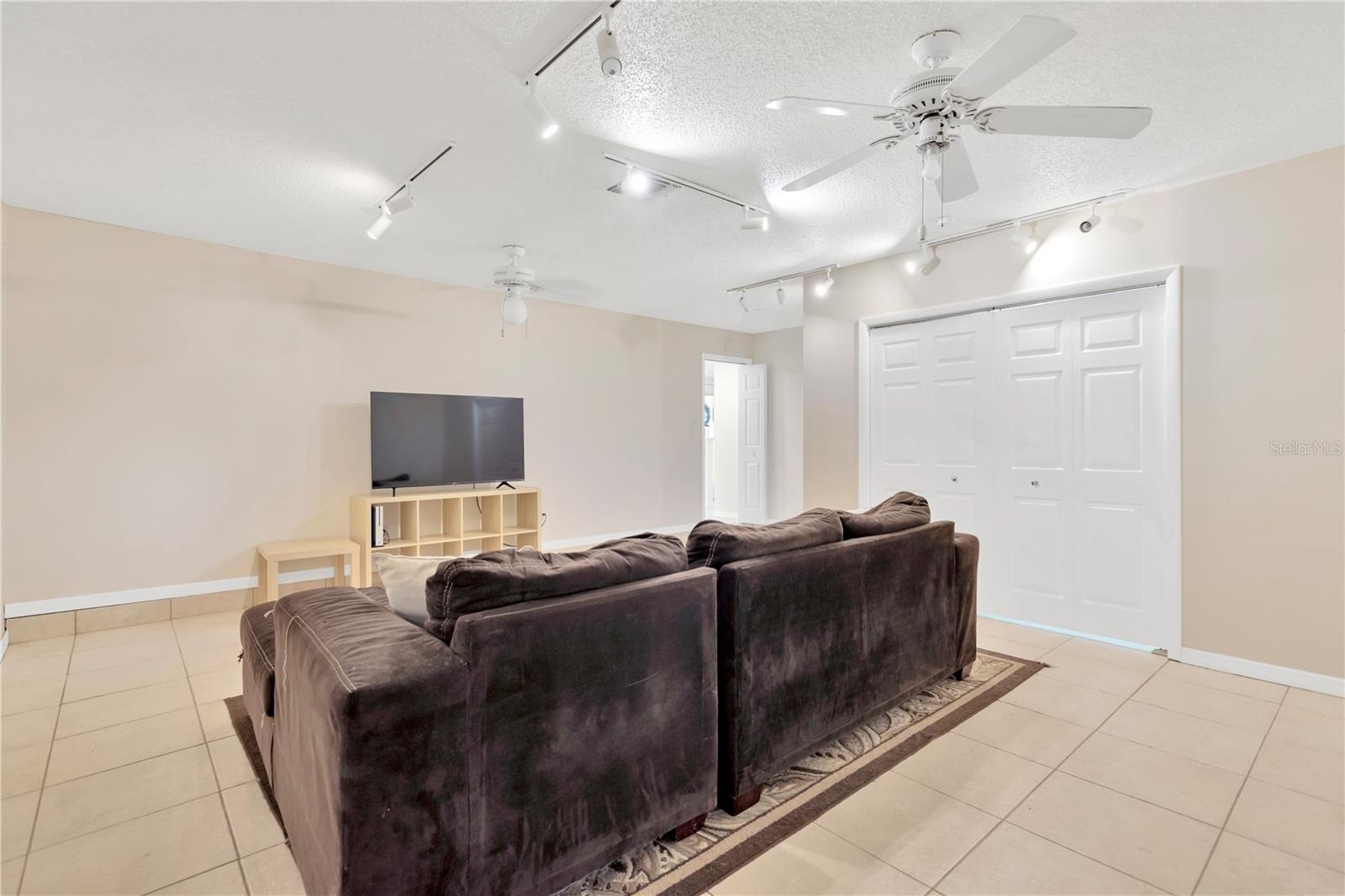 3602 PINE KNOT DR, VALRICO, FL, 33596