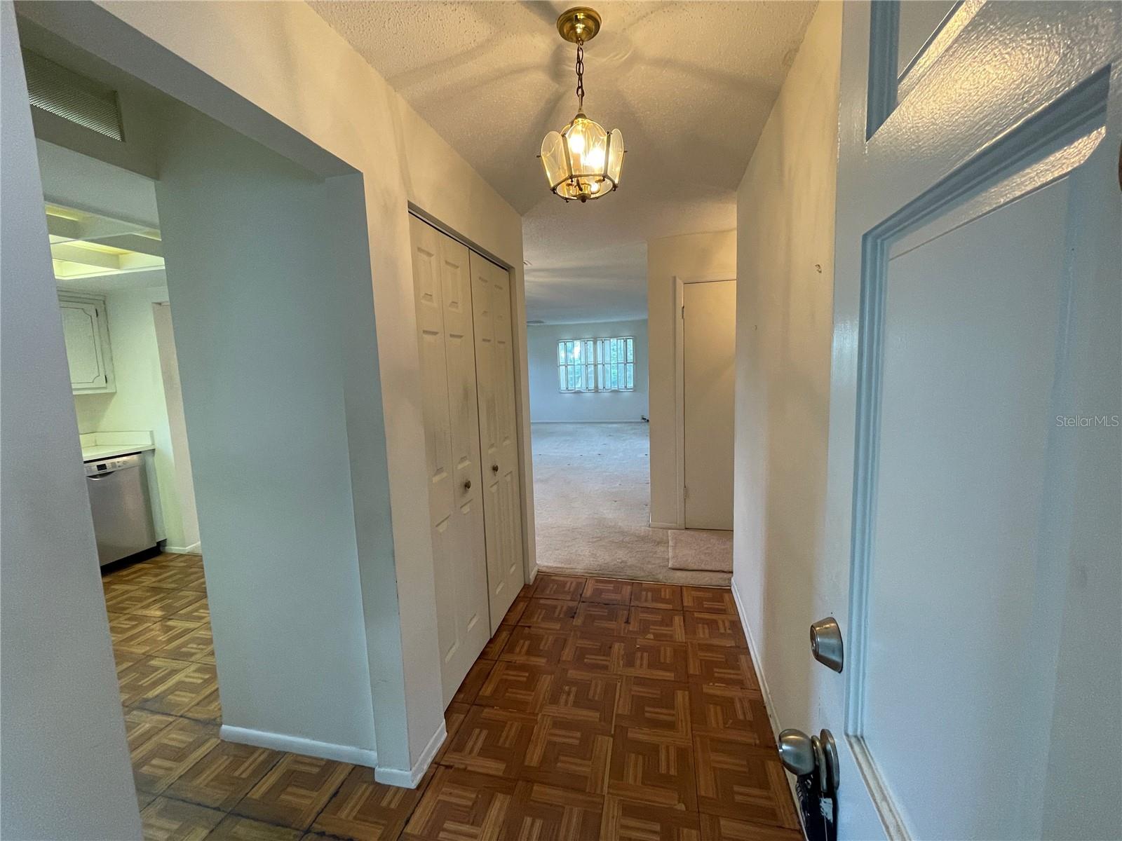 1706 BELLEAIR FOREST DR #214, BELLEAIR, FL, 33756