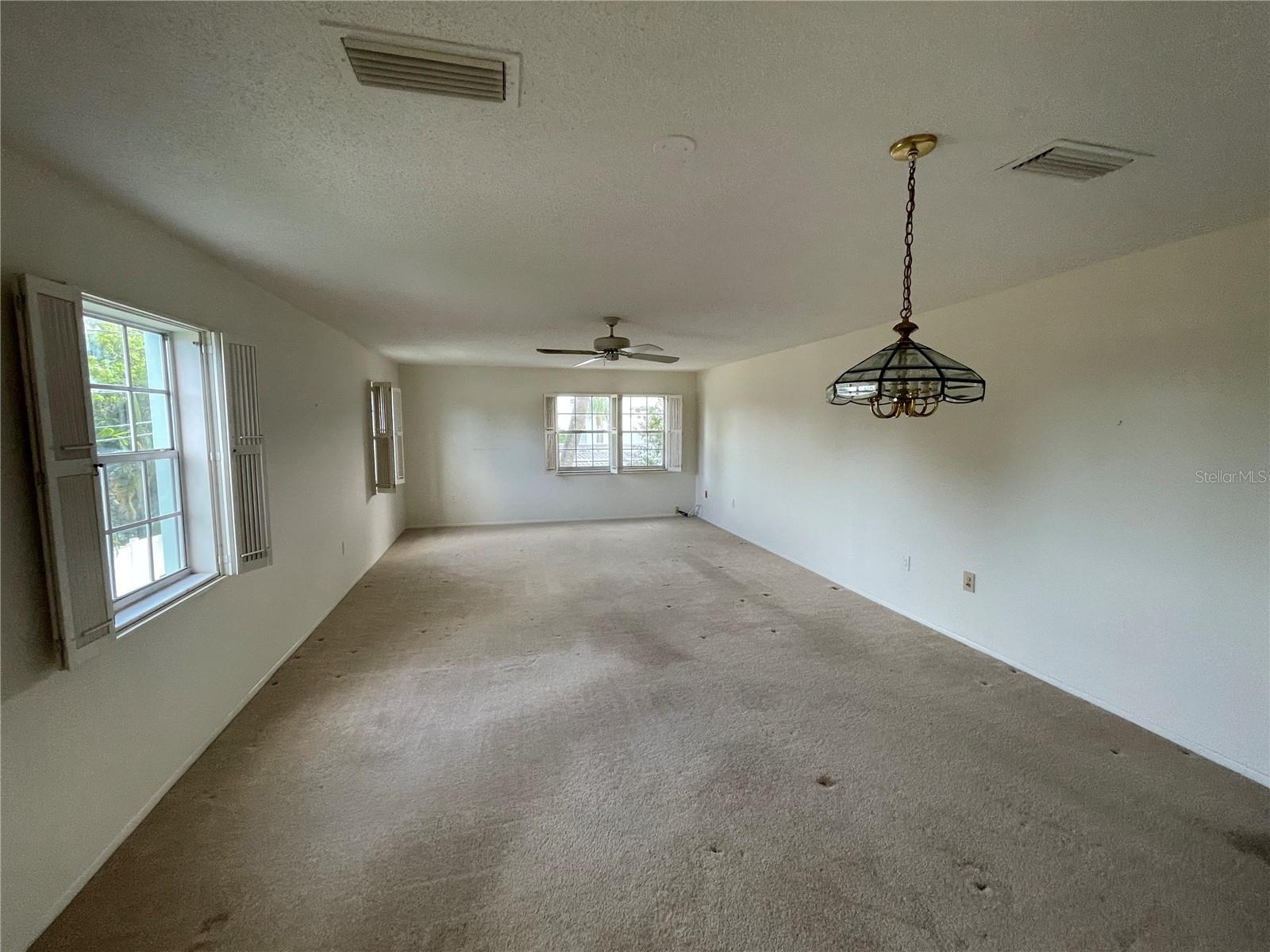 1706 BELLEAIR FOREST DR #214, BELLEAIR, FL, 33756