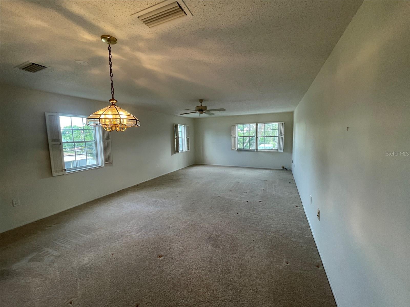 1706 BELLEAIR FOREST DR #214, BELLEAIR, FL, 33756