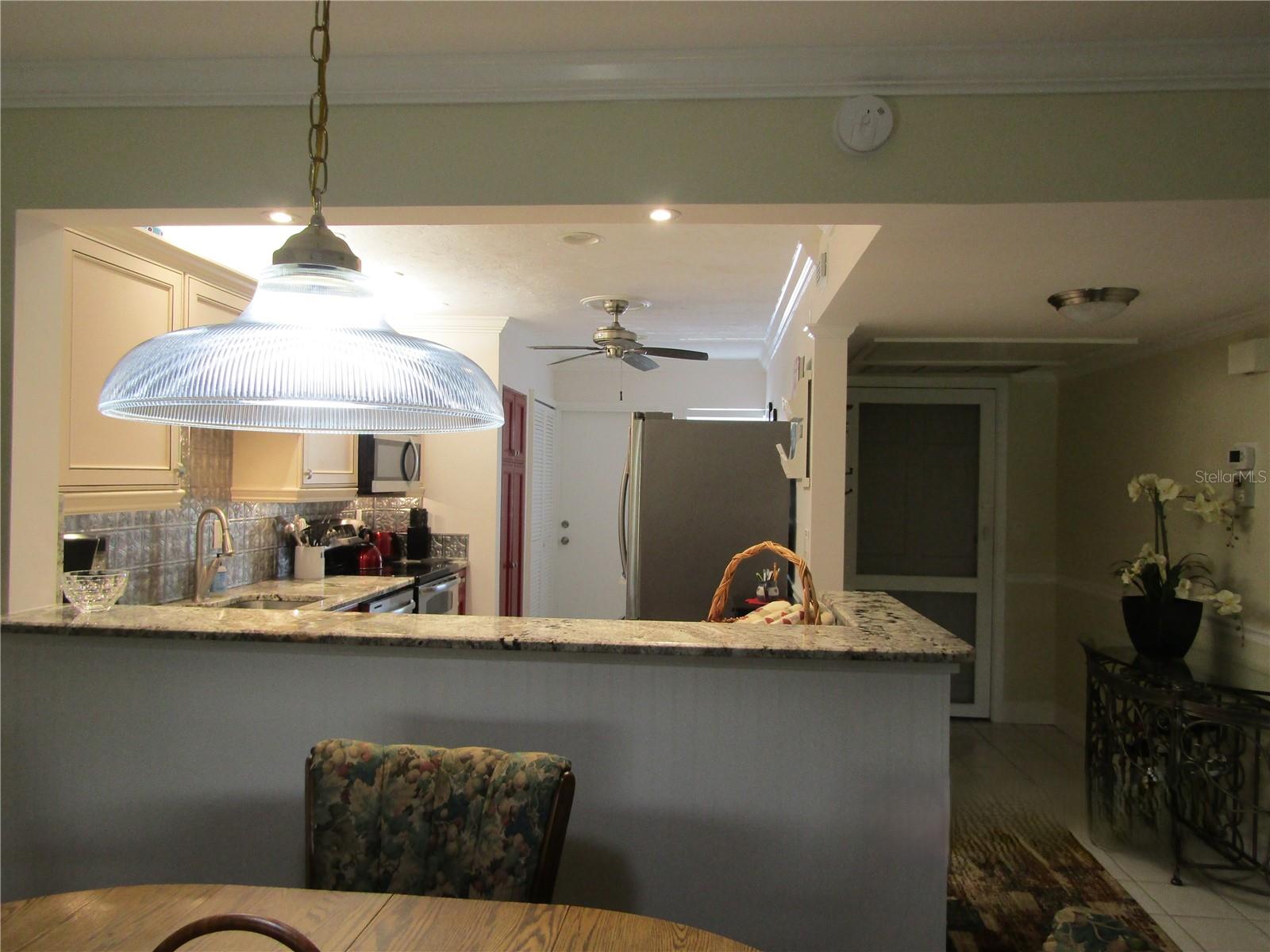 7351 W COUNTRY CLUB DR N #202, SARASOTA, FL, 34243