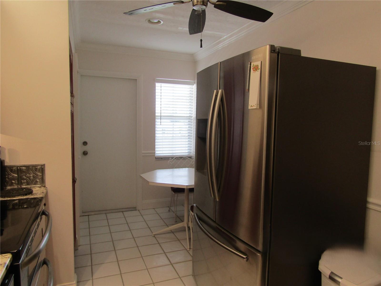 7351 W COUNTRY CLUB DR N #202, SARASOTA, FL, 34243