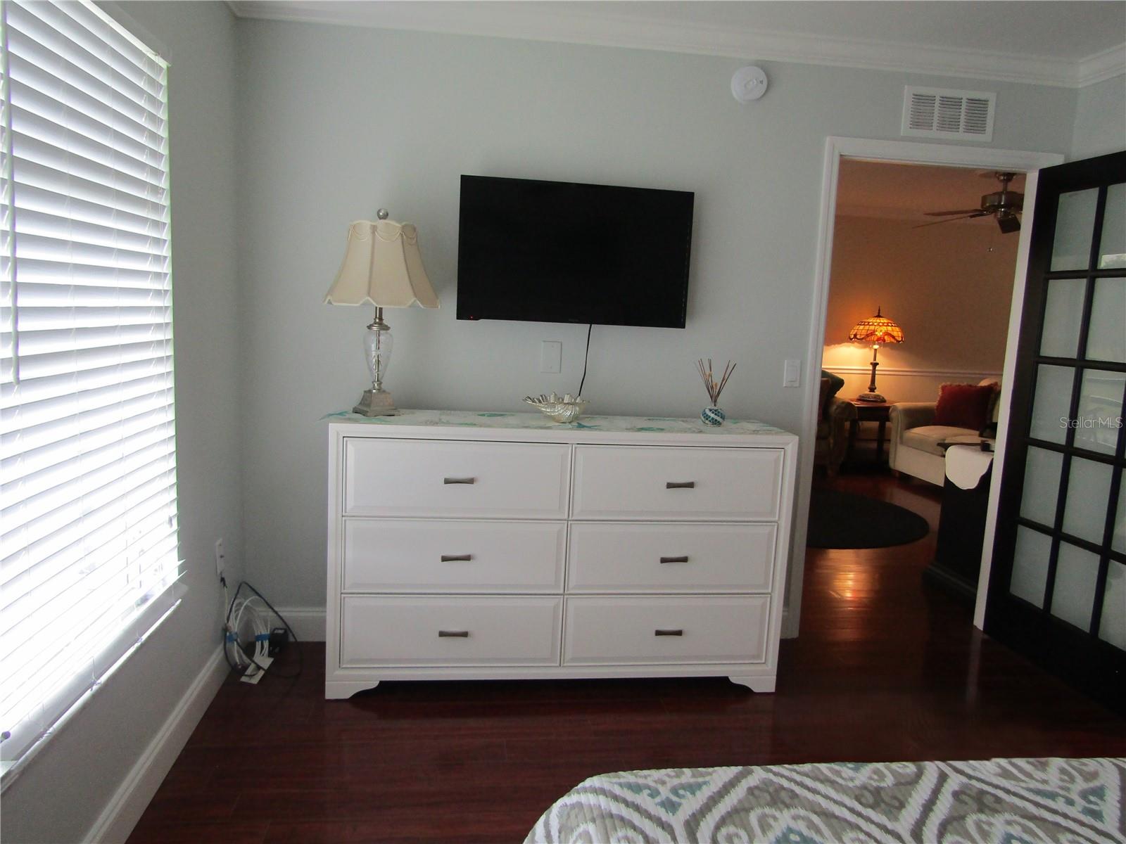 7351 W COUNTRY CLUB DR N #202, SARASOTA, FL, 34243