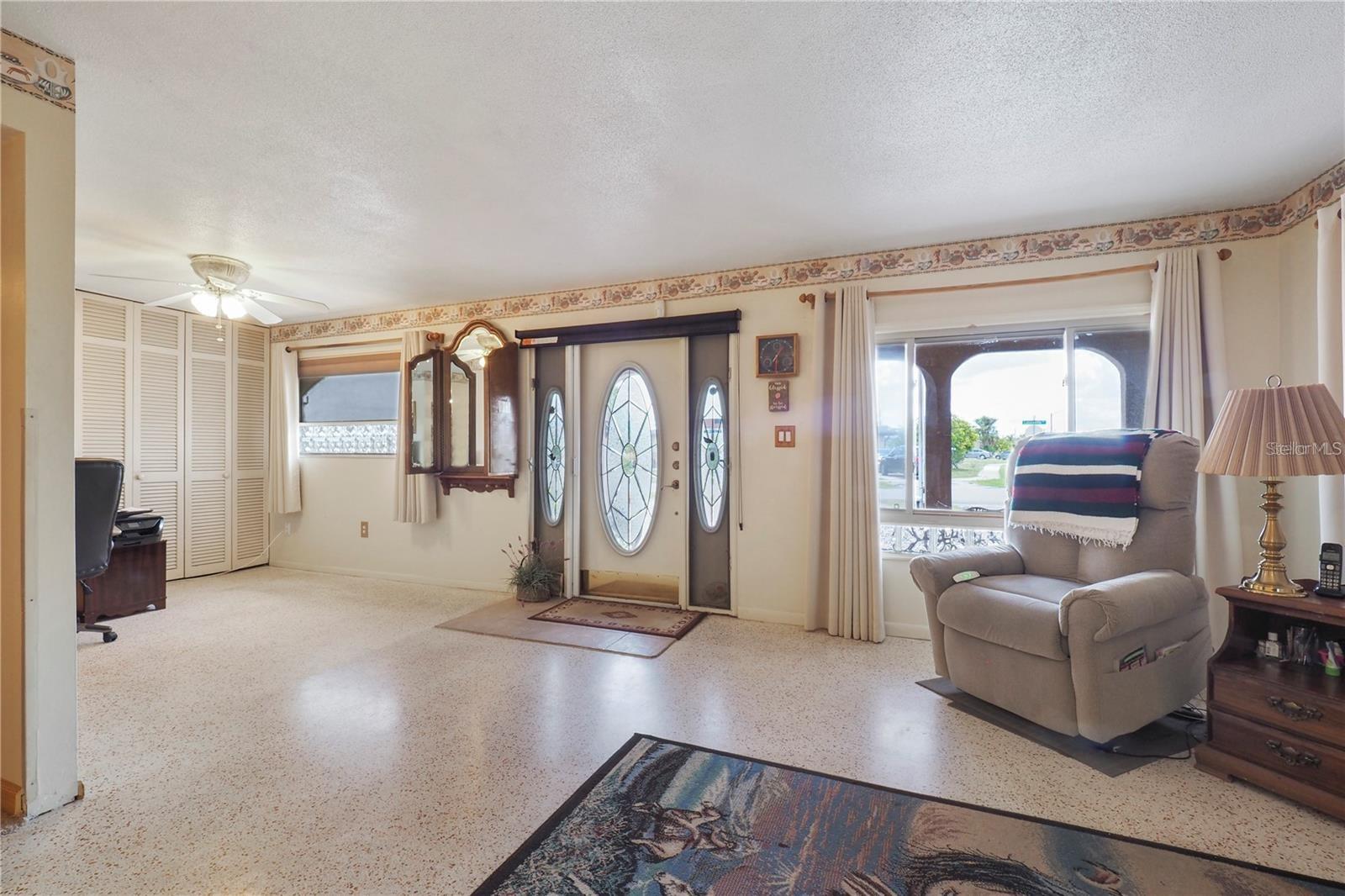 306 LASAYETTE DR NE, PORT CHARLOTTE, FL, 33952