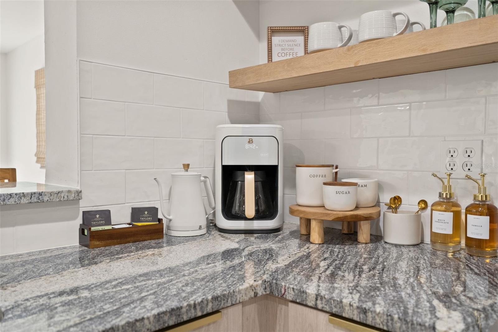 1108 66TH ST NW, BRADENTON, FL, 34209