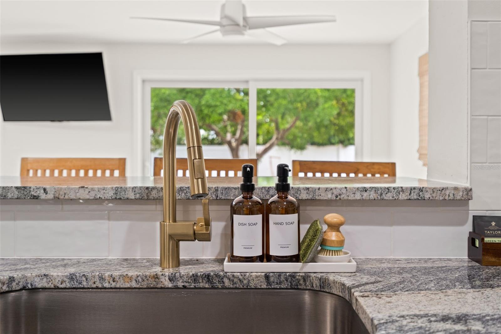 1108 66TH ST NW, BRADENTON, FL, 34209