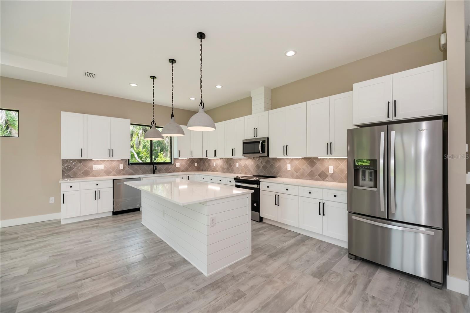205 COUGAR WAY, ROTONDA WEST, FL, 33947