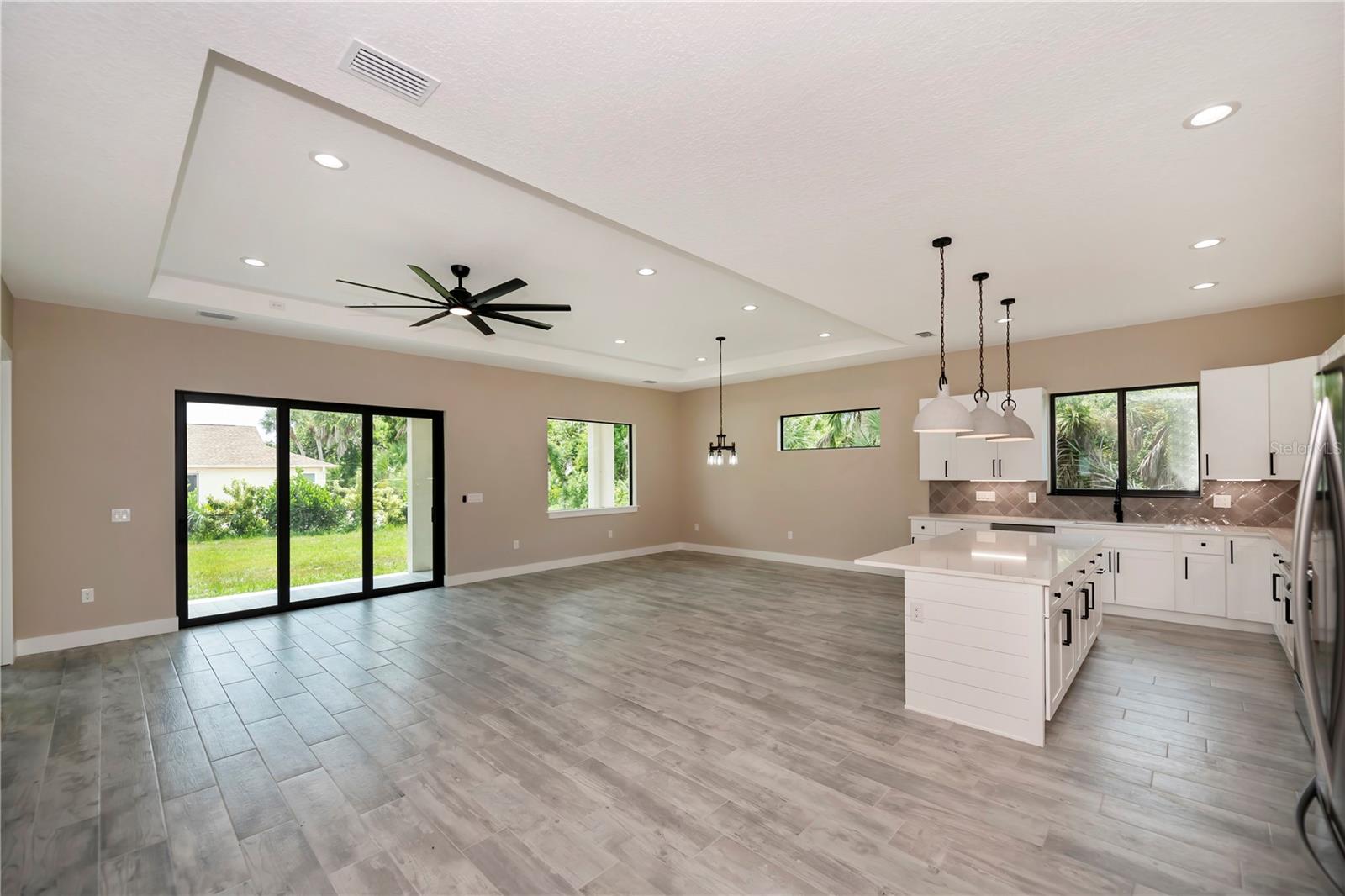 205 COUGAR WAY, ROTONDA WEST, FL, 33947