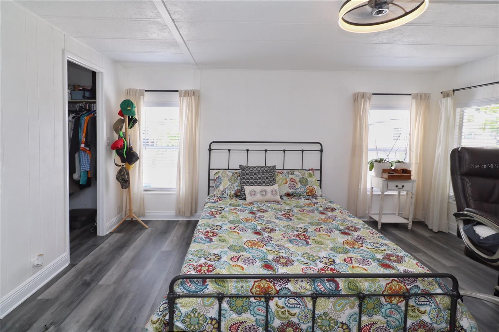 119 S SAINT THOMAS CIR, APOLLO BEACH, FL, 33572