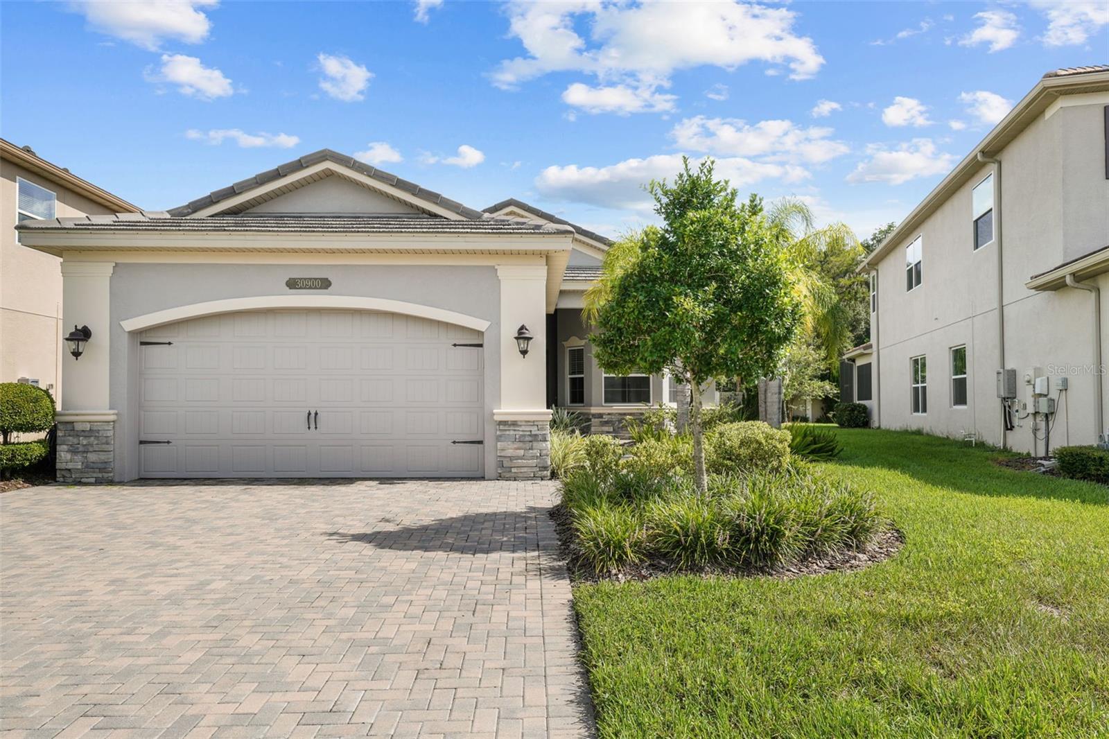 30900 LINDENTREE DR, WESLEY CHAPEL, FL, 33543