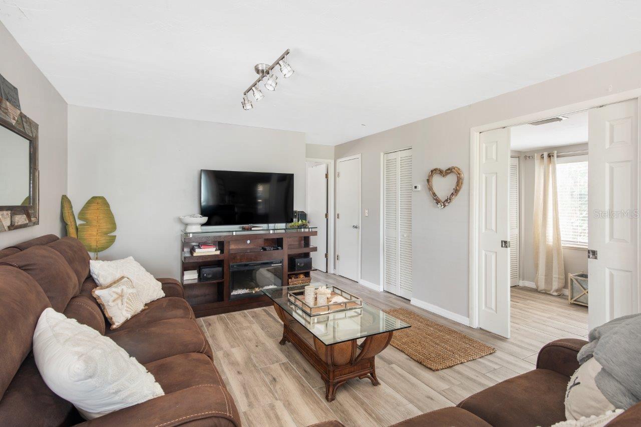 2350 N BEACH RD #2A, ENGLEWOOD, FL, 34223