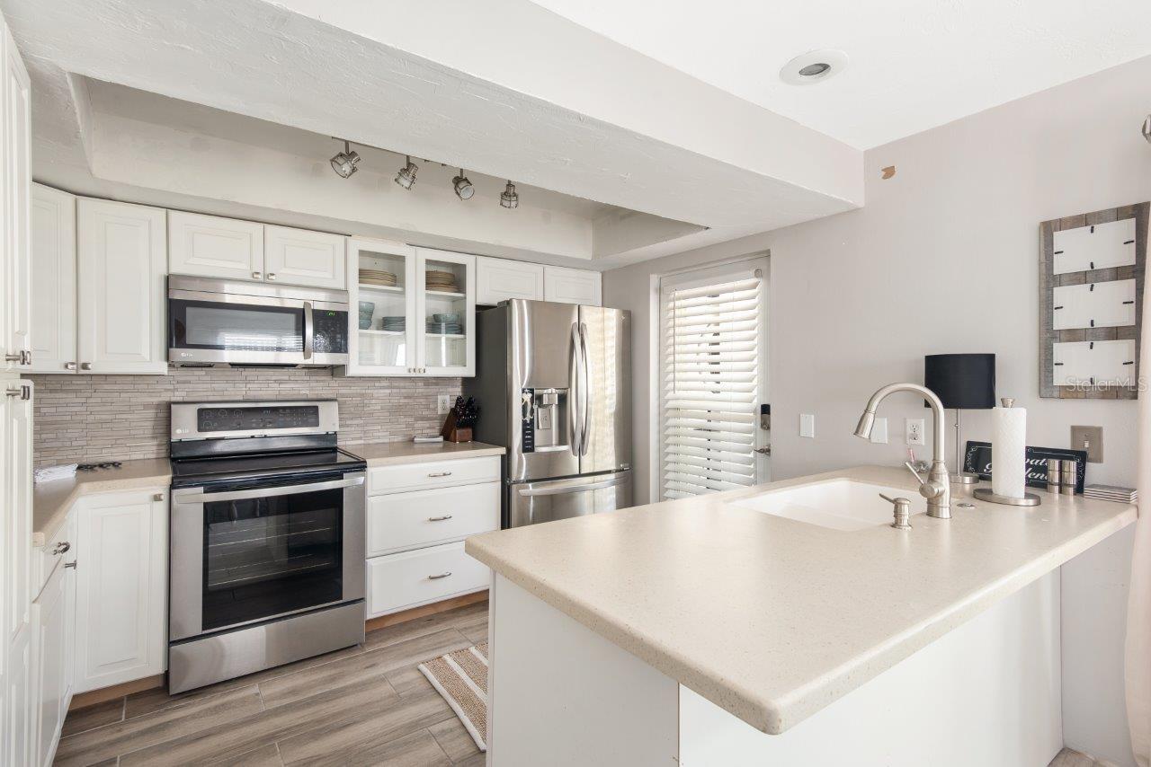 2350 N BEACH RD #2A, ENGLEWOOD, FL, 34223