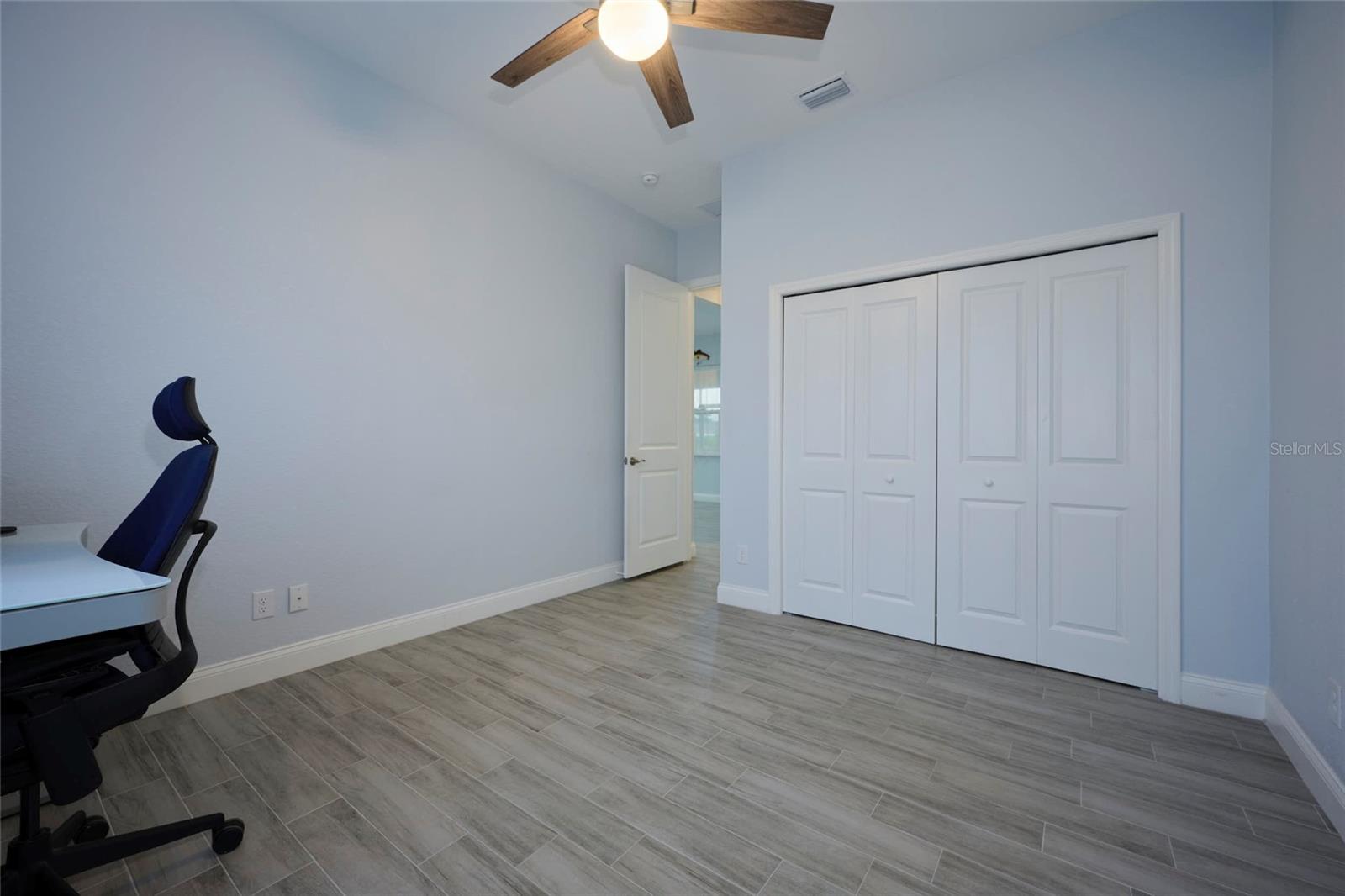2430 PARK AVE, INDIAN LAKE ESTATES, FL, 33855