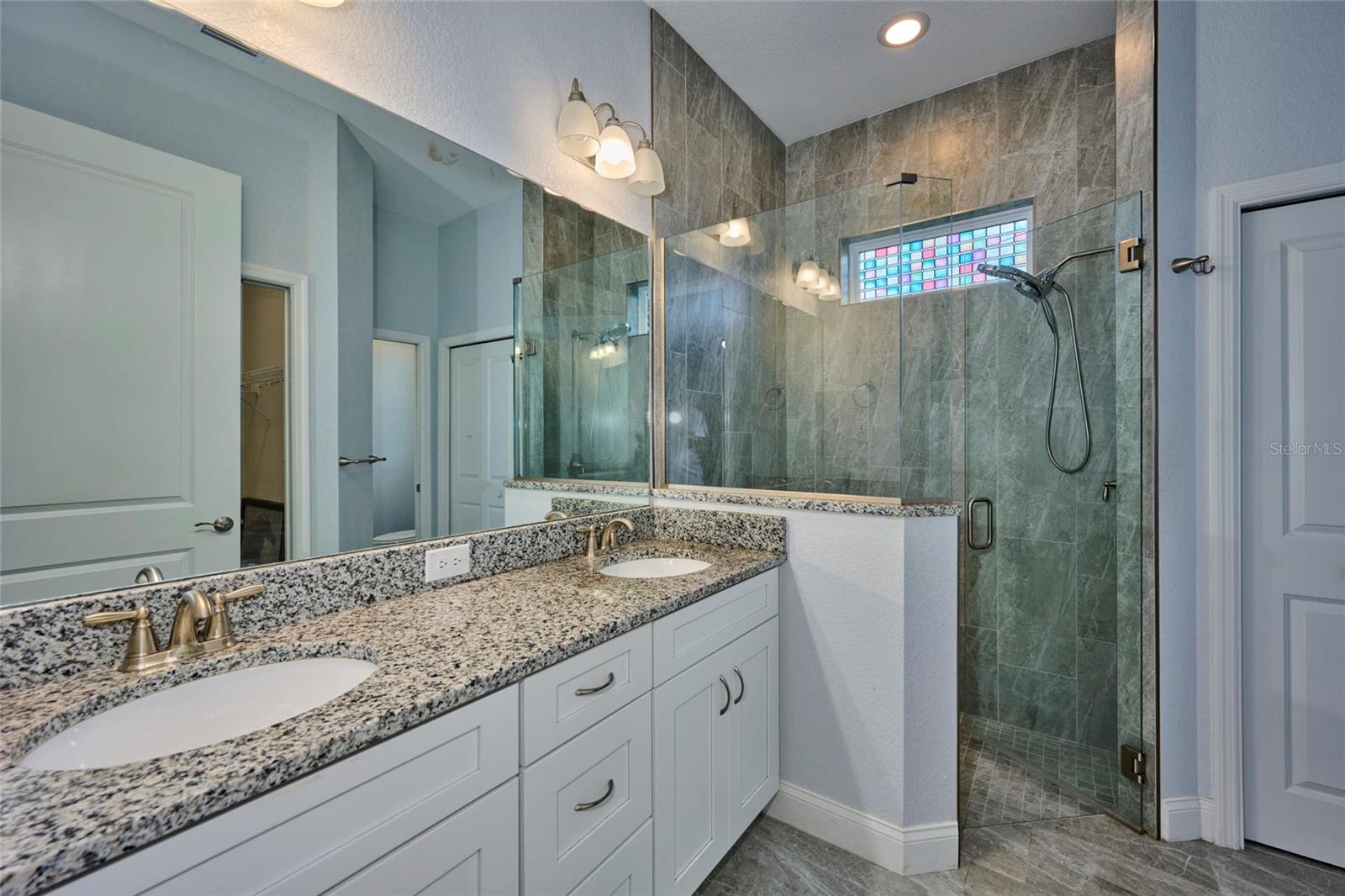 2430 PARK AVE, INDIAN LAKE ESTATES, FL, 33855