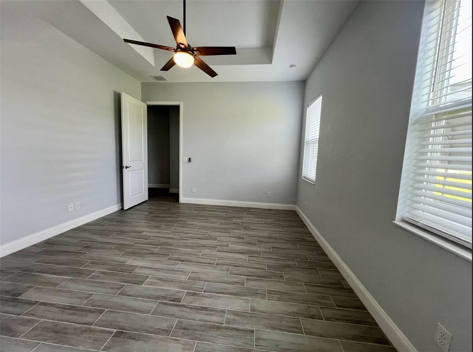 2430 PARK AVE, INDIAN LAKE ESTATES, FL, 33855