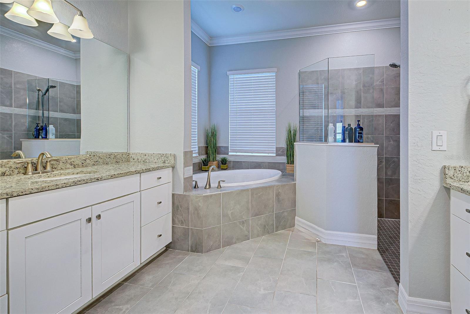 15240 SPANISH POINT DR, PORT CHARLOTTE, FL, 33981