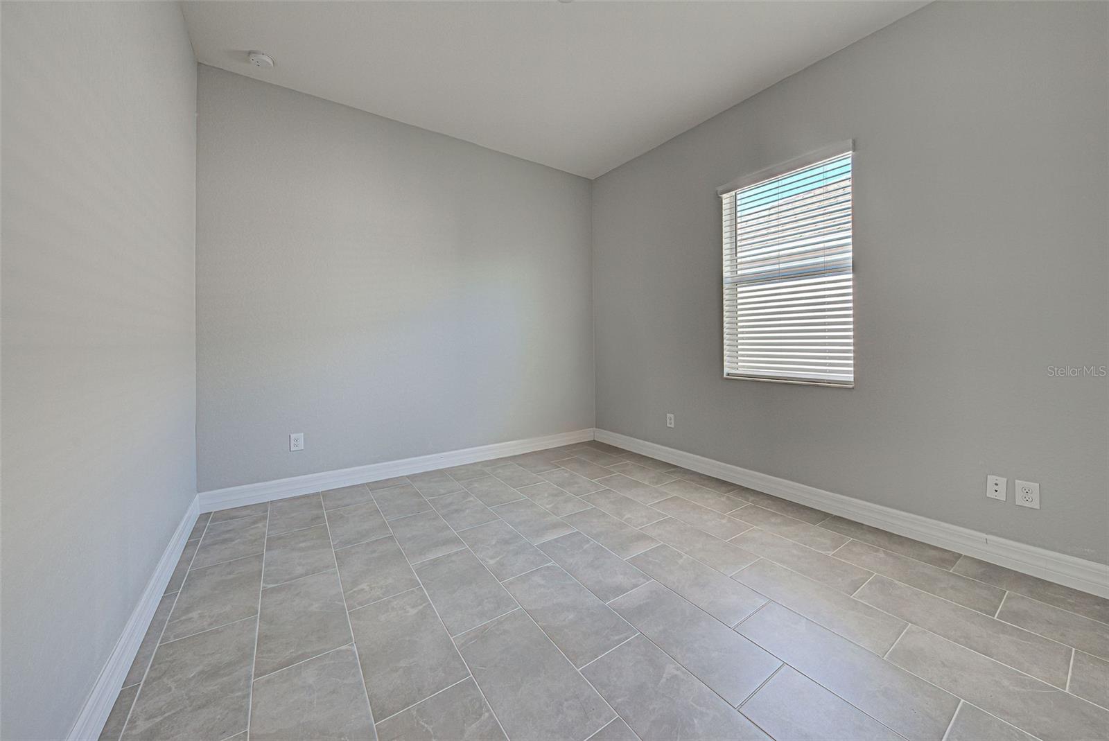 15240 SPANISH POINT DR, PORT CHARLOTTE, FL, 33981