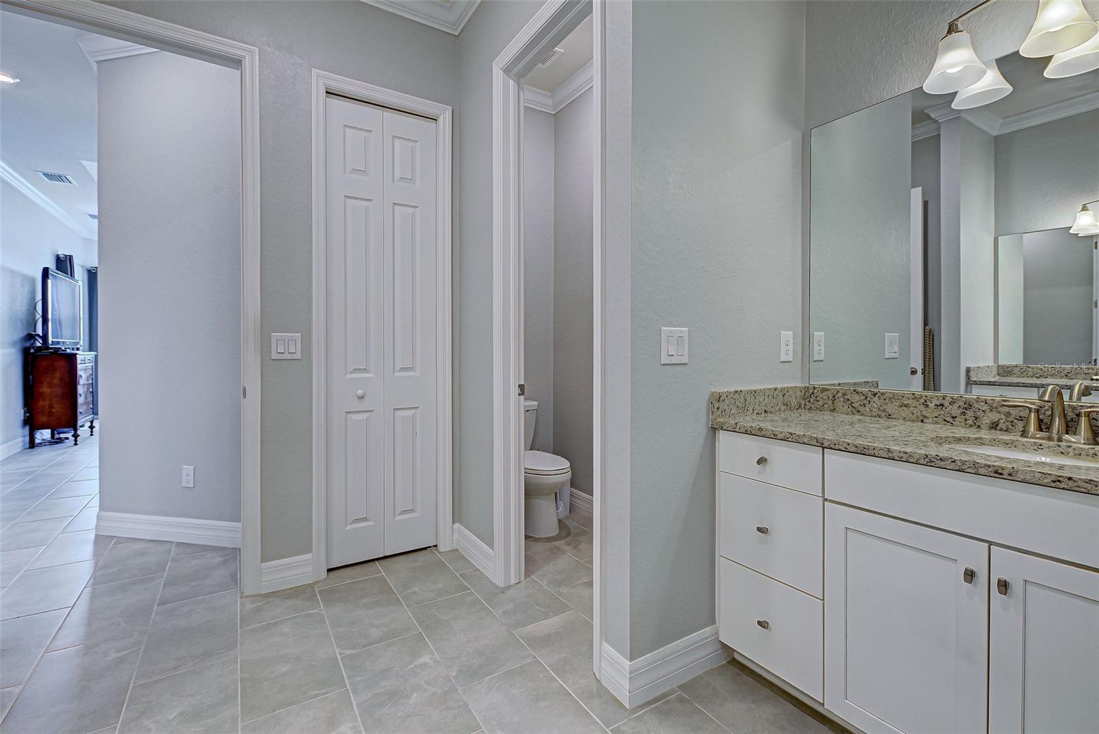 15240 SPANISH POINT DR, PORT CHARLOTTE, FL, 33981