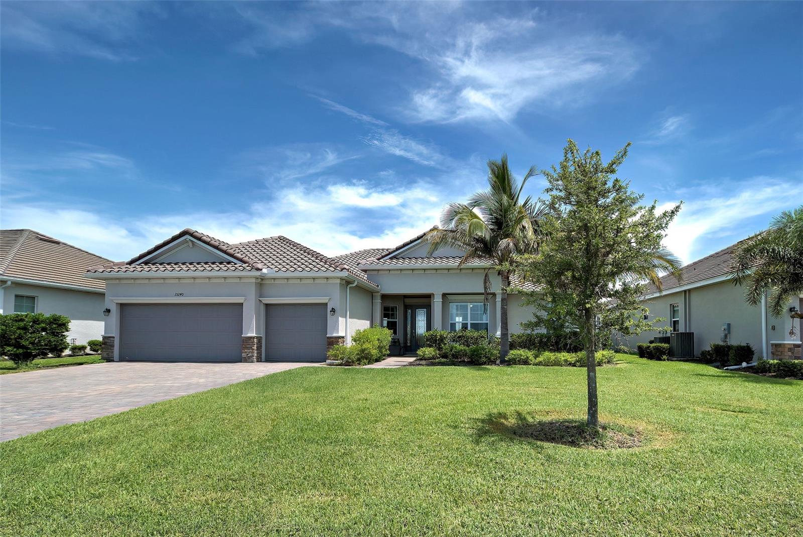 15240 SPANISH POINT DR, PORT CHARLOTTE, FL, 33981