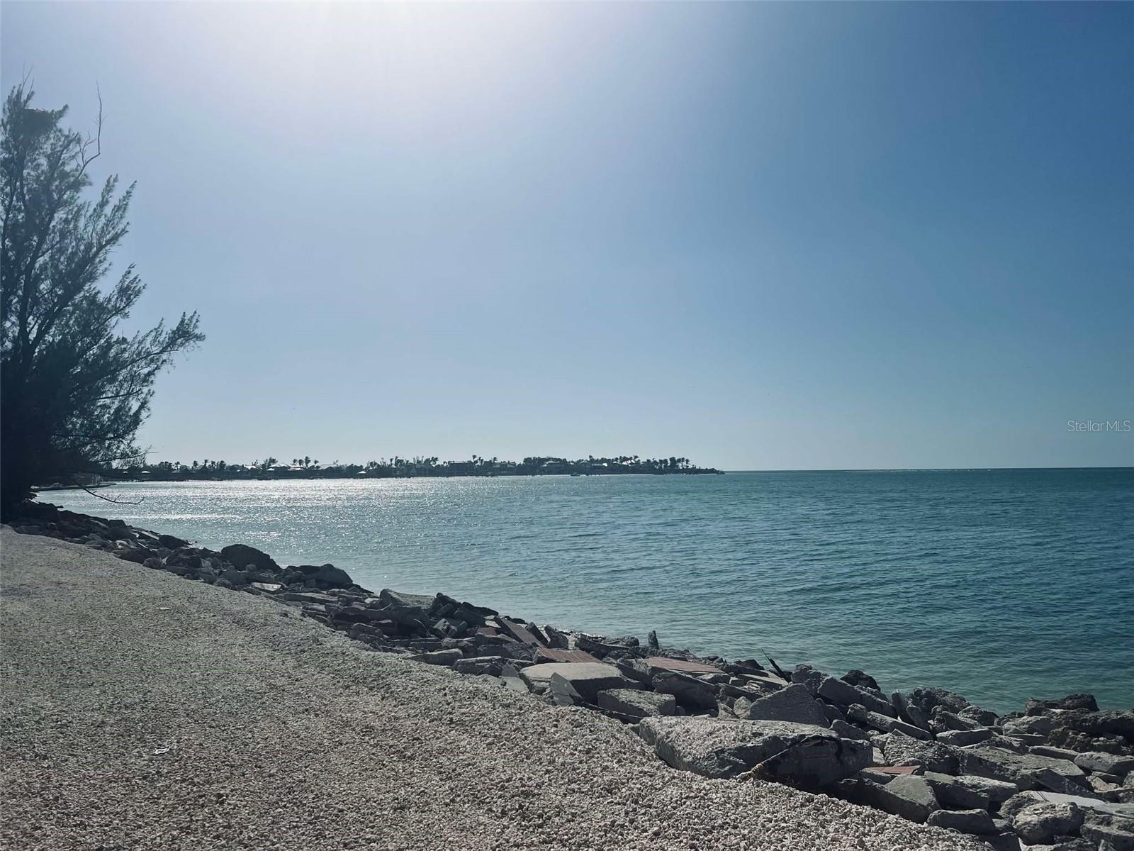 15240 SPANISH POINT DR, PORT CHARLOTTE, FL, 33981
