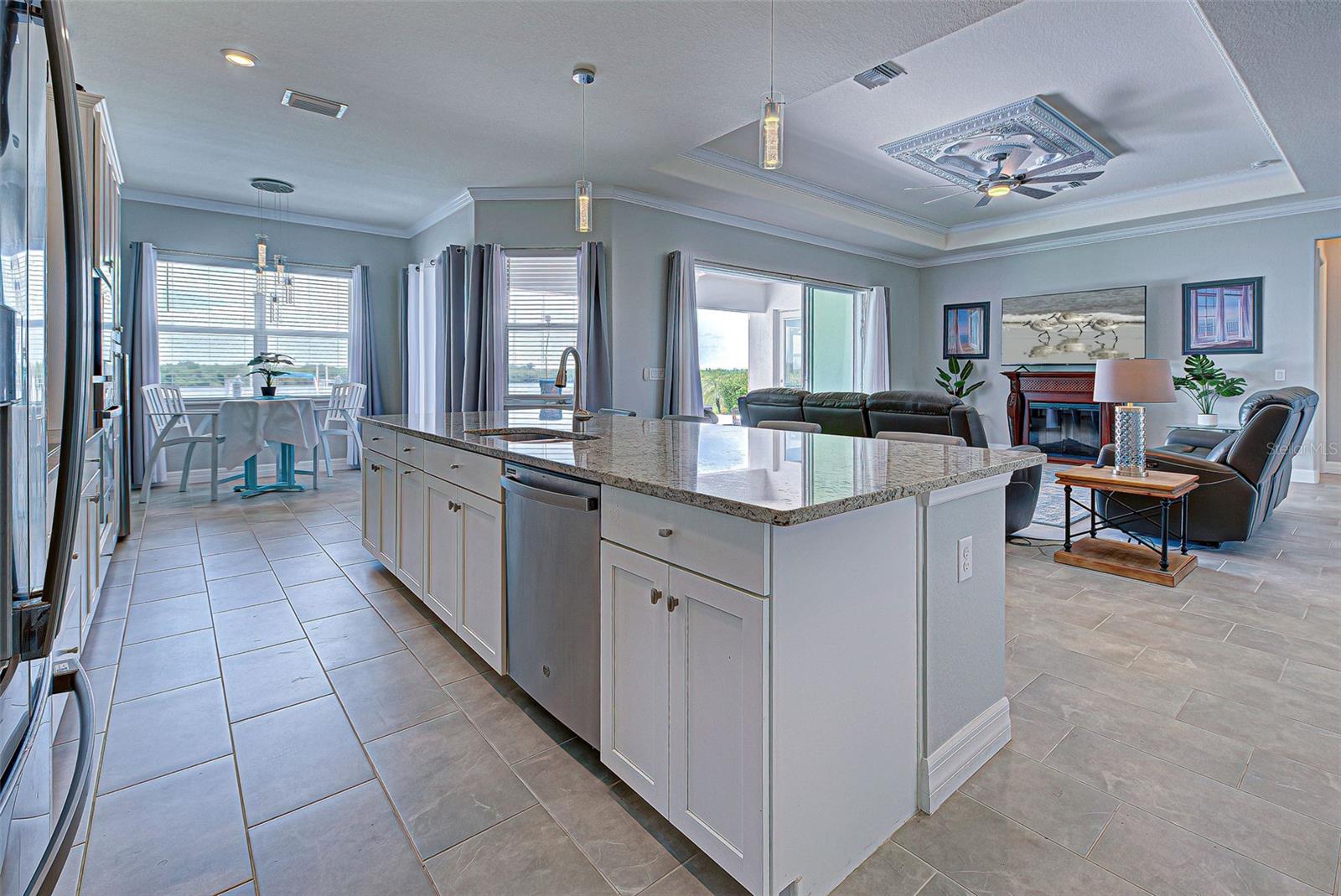 15240 SPANISH POINT DR, PORT CHARLOTTE, FL, 33981
