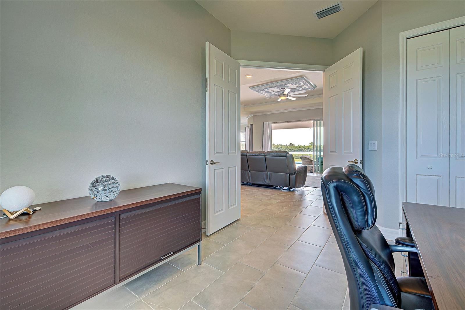 15240 SPANISH POINT DR, PORT CHARLOTTE, FL, 33981
