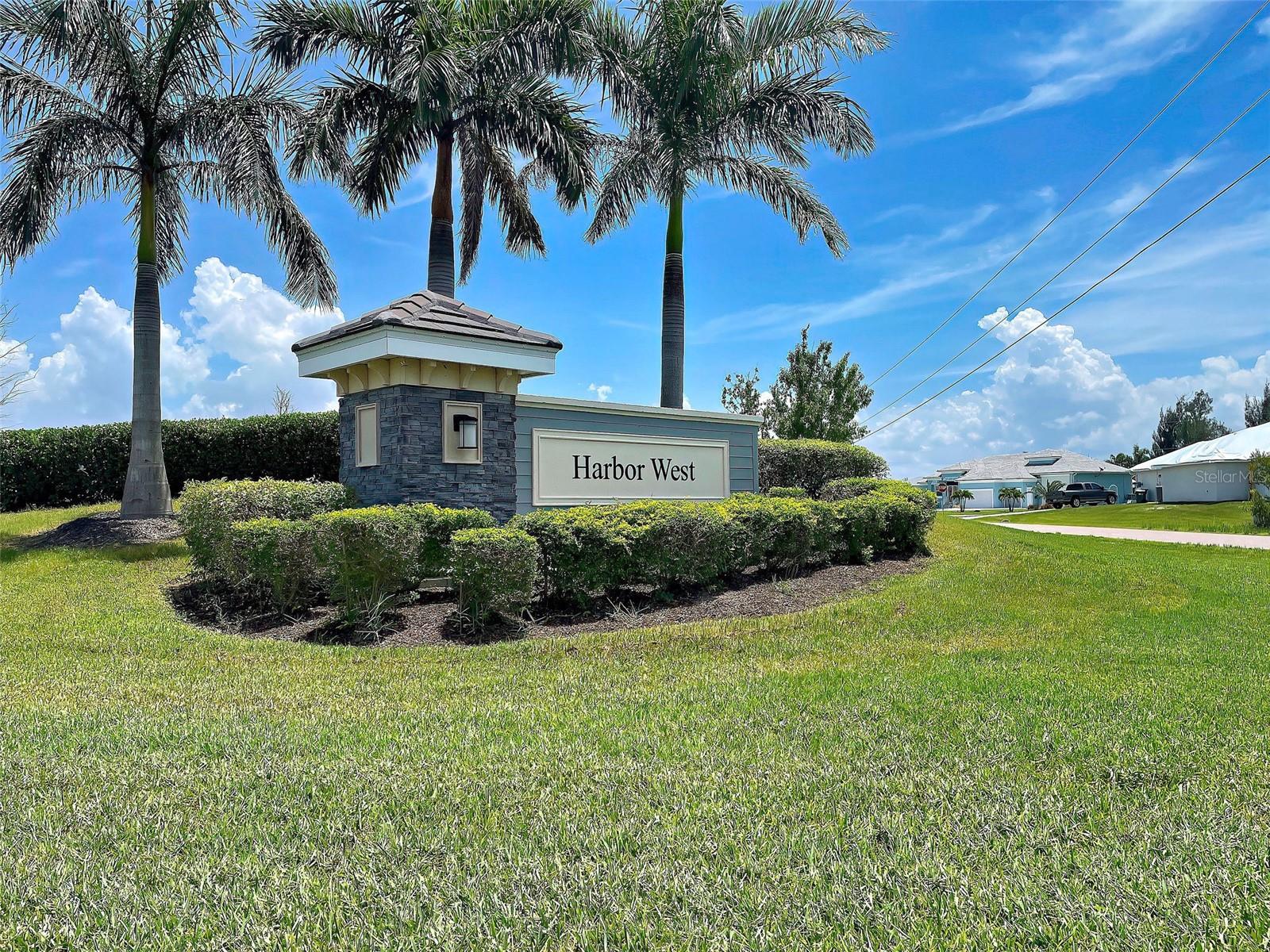15240 SPANISH POINT DR, PORT CHARLOTTE, FL, 33981