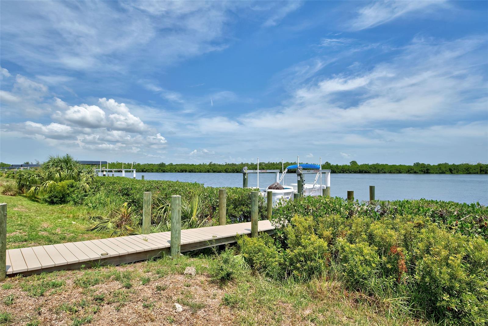 15240 SPANISH POINT DR, PORT CHARLOTTE, FL, 33981