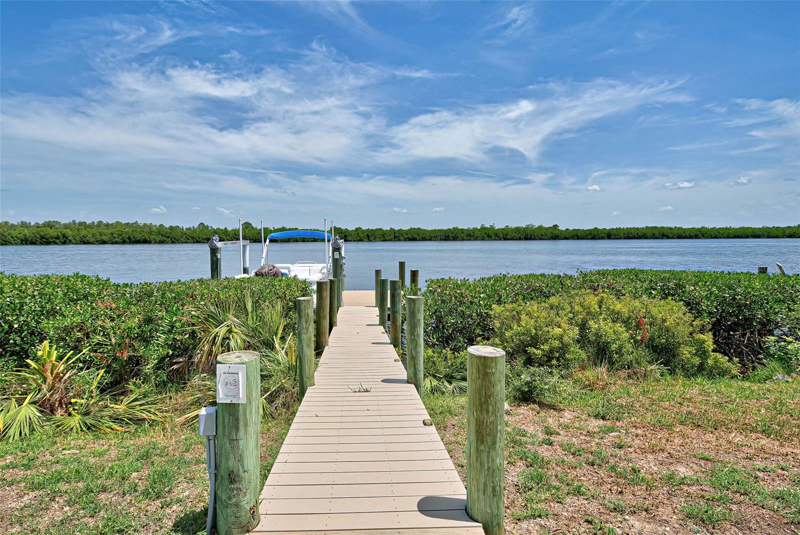15240 SPANISH POINT DR, PORT CHARLOTTE, FL, 33981