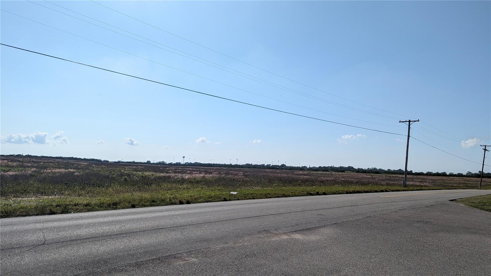 1615 EO DOUGLAS AVE, SEBRING, FL, 33870